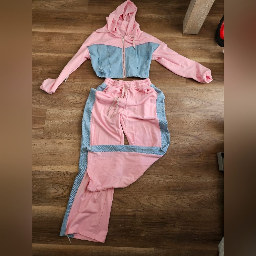 Stylish Pink and Blue Women's Tracksuit